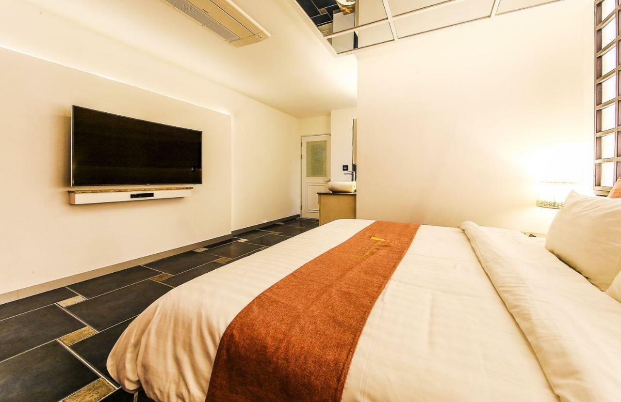 Dubai Hotel Cheongju Buitenkant foto